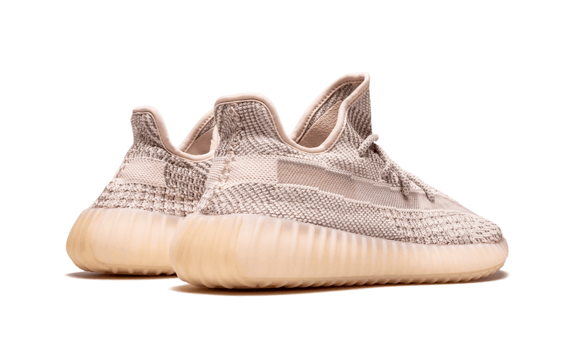 Adidas
Yeezy Boost 350 V2 Synth (Non-Reflective) - MAILLOT DE FOOT PRO