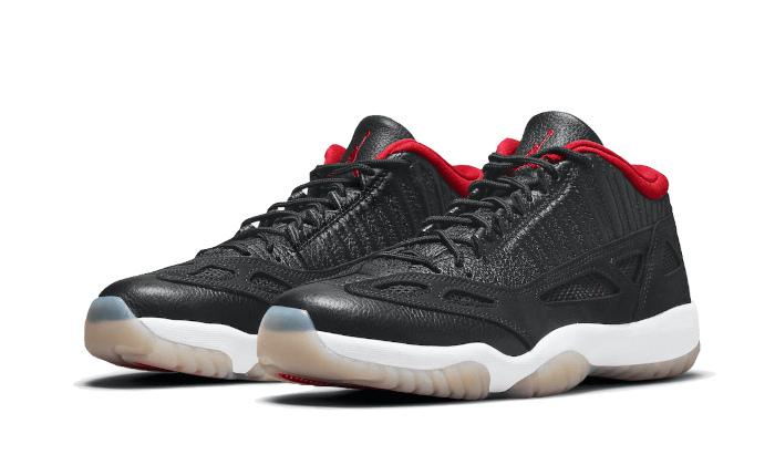 Air Jordan 11 Retro Low IE Bred (2021) - MAILLOT DE FOOT PRO