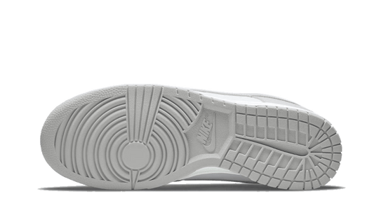 Nike
Dunk Low Grey Fog - MAILLOT DE FOOT PRO