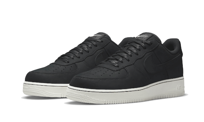 Nike
Air Force 1 Low 07' LX Off Noir - MAILLOT DE FOOT PRO