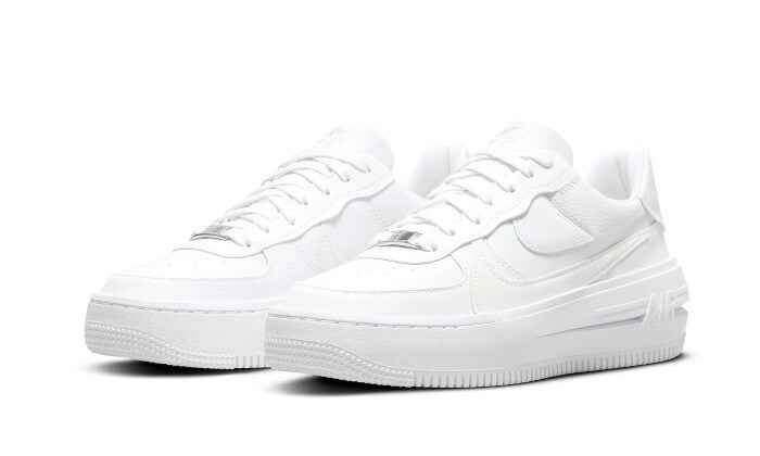 Nike
Air Force 1 Low Platform Triple White - MAILLOT DE FOOT PRO