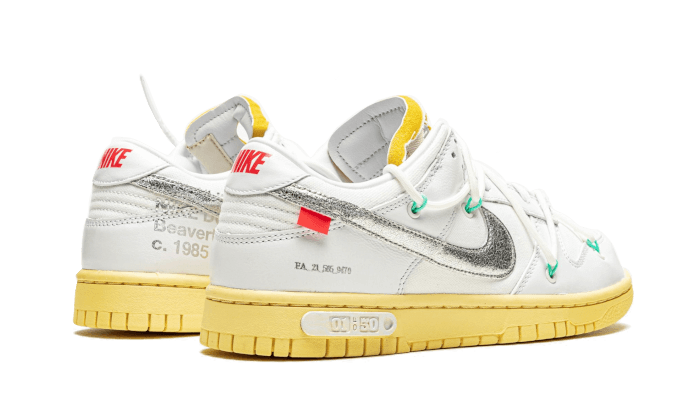 Nike
Dunk Low Off-White Lot 1 - MAILLOT DE FOOT PRO