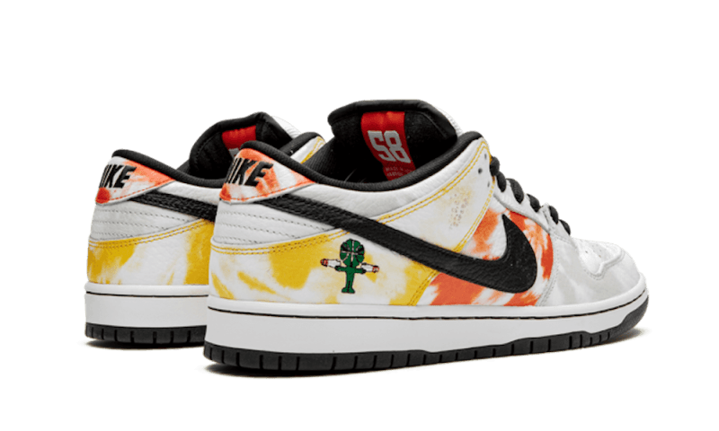 Nike
SB Dunk Low Raygun Tie Dye Away - MAILLOT DE FOOT PRO