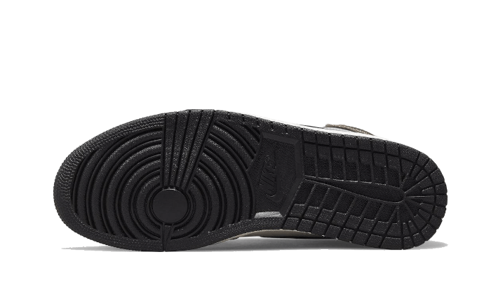 Air Jordan 1 High OG Hand Crafted - MAILLOT DE FOOT PRO