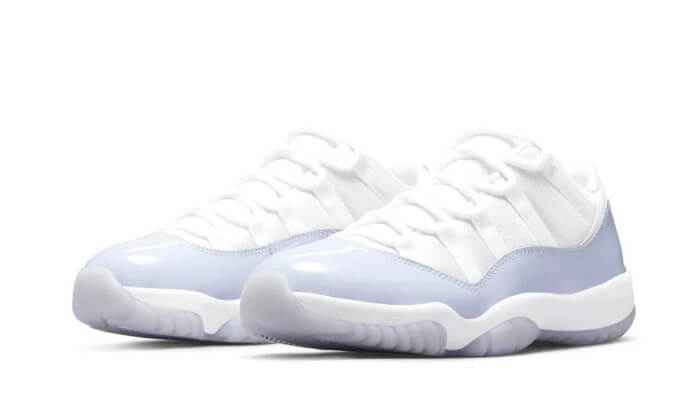 Air Jordan 11 Retro Low Pure Violet - MAILLOT DE FOOT PRO