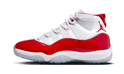 Air Jordan 11 Retro Cherry (2022) - MAILLOT DE FOOT PRO