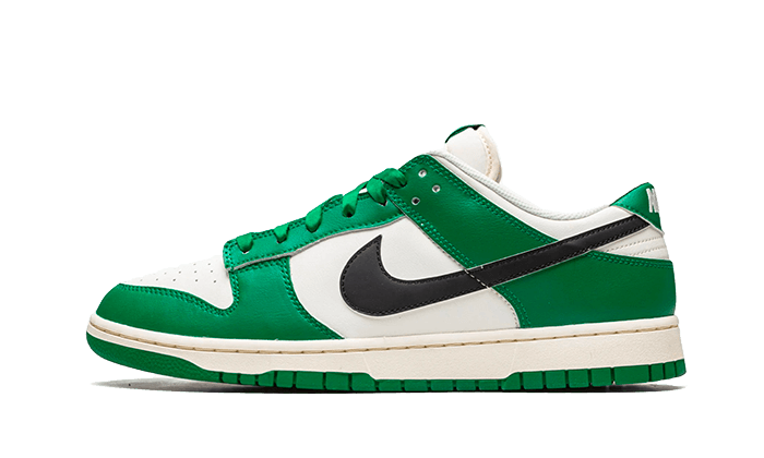 Nike

Dunk Low SE Lottery Green Pale Ivory - MAILLOT DE FOOT PRO