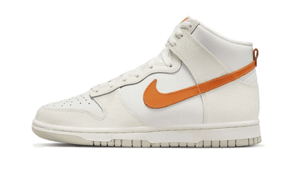 Nike

Dunk High White Orange - MAILLOT DE FOOT PRO
