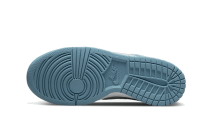 Nike

Dunk Low Clear Swoosh - MAILLOT DE FOOT PRO