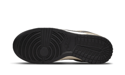 Nike

Dunk Low Dark Driftwood - MAILLOT DE FOOT PRO