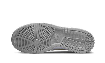 Nike

Dunk Low Next Nature Homer Simpson - MAILLOT DE FOOT PRO