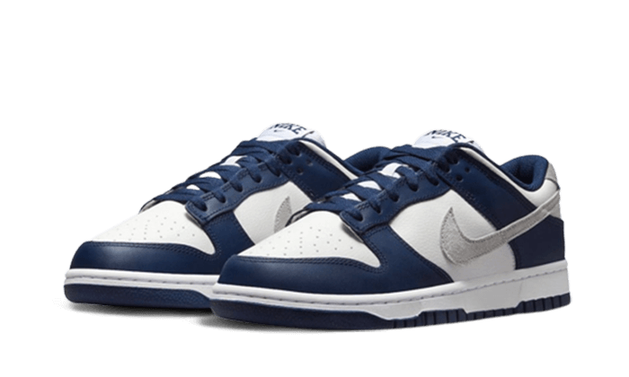 Nike

Dunk Low Summit White Midnight Navy - MAILLOT DE FOOT PRO