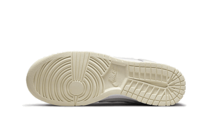 Nike

Dunk Low Coconut Milk - MAILLOT DE FOOT PRO