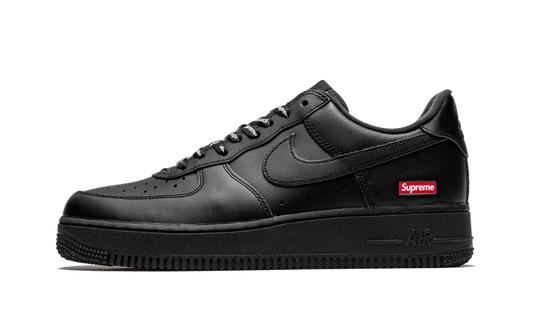 Nike

Air Force 1 Low Black Supreme - MAILLOT DE FOOT PRO
