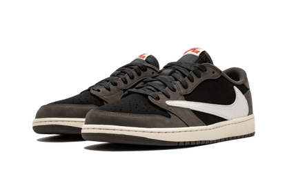 Air Jordan 1 Retro Low Travis Scott - MAILLOT DE FOOT PRO