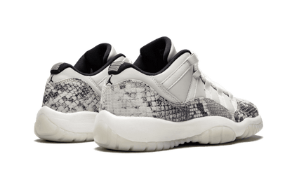 Air Jordan 11 Low Snakeskin Light Bone - MAILLOT DE FOOT PRO