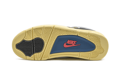 Air Jordan 4 Retro Union Off Noir - MAILLOT DE FOOT PRO