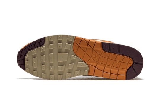 Nike

Air Max 1 Patta Monarch (Special Box + Bracelet) - MAILLOT DE FOOT PRO