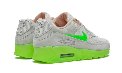 Nike

Air Max 90 New Species - MAILLOT DE FOOT PRO