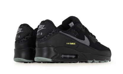 Nike

Air Max 90 Spider Web Halloween (2020) - MAILLOT DE FOOT PRO
