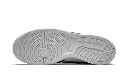 Nike

Dunk High Ambush Black White - MAILLOT DE FOOT PRO