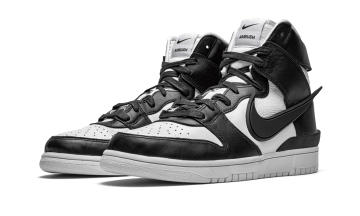 Nike

Dunk High Ambush Black White - MAILLOT DE FOOT PRO