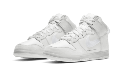 Nike

Dunk High Slam Jam White Pure Platinum - MAILLOT DE FOOT PRO