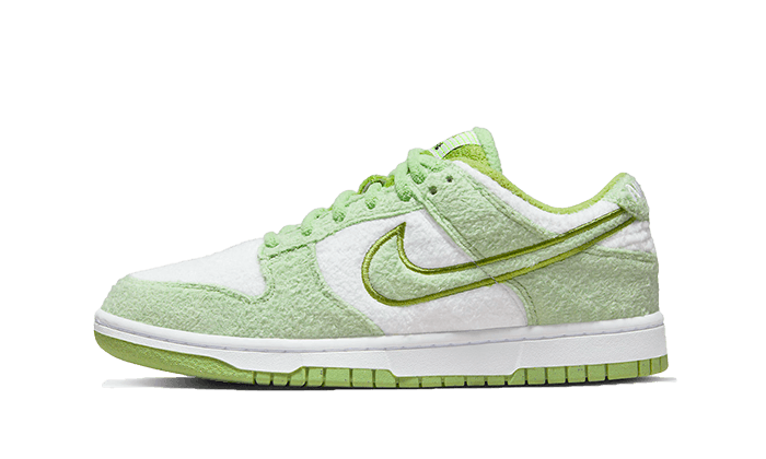 Nike

Dunk Low SE Fleece Green - MAILLOT DE FOOT PRO