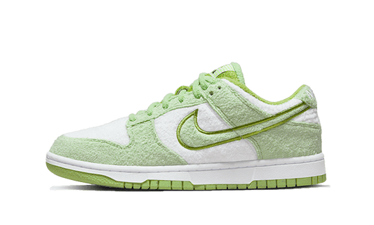 Nike

Dunk Low SE Fleece Green - MAILLOT DE FOOT PRO