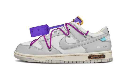 Nike

Dunk Low Off-White Lot 28 - MAILLOT DE FOOT PRO