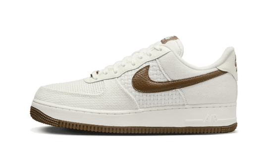 Nike

Air Force 1 Low SNKRS Day 5th Anniversary - MAILLOT DE FOOT PRO