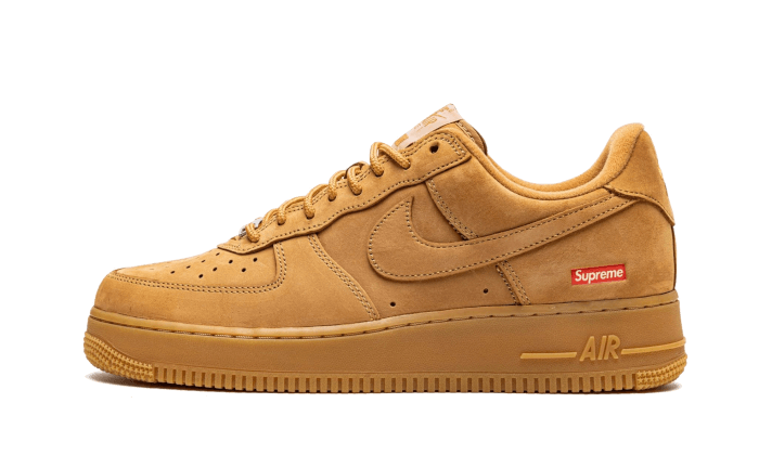 Nike

Air Force 1 Low Supreme Flax - MAILLOT DE FOOT PRO