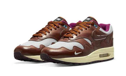 Nike

Air Max 1 Patta Tan Brown - MAILLOT DE FOOT PRO