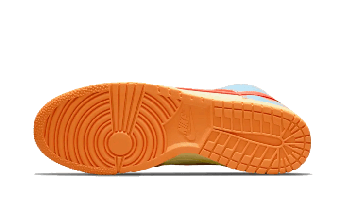 Nike

Dunk High 1985 Acid Wash Orange - MAILLOT DE FOOT PRO