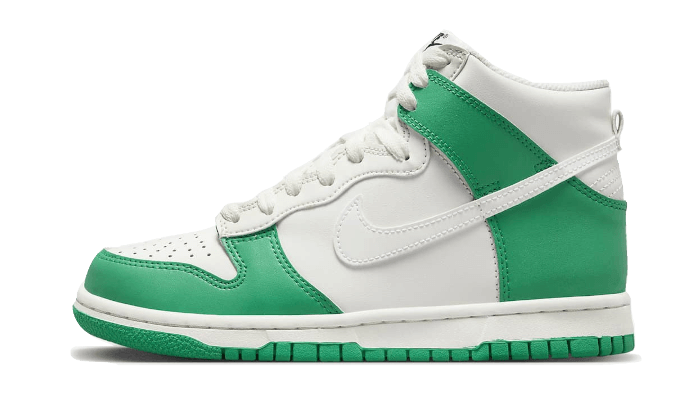 Nike

Dunk High White Green - MAILLOT DE FOOT PRO