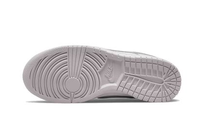 Nike

Dunk Low Light Violet (Venice) - MAILLOT DE FOOT PRO