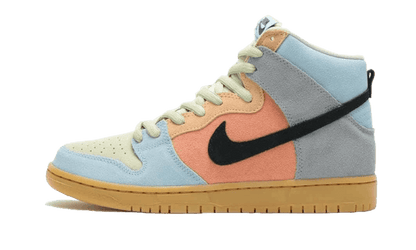 Nike

SB Dunk High Spectrum - MAILLOT DE FOOT PRO