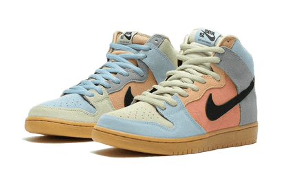 Nike

SB Dunk High Spectrum - MAILLOT DE FOOT PRO