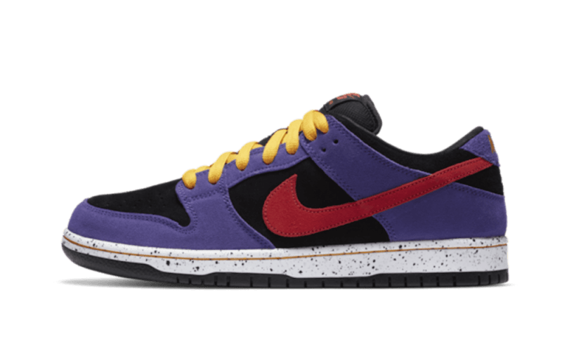 Nike

SB Dunk Low ACG Terra - MAILLOT DE FOOT PRO