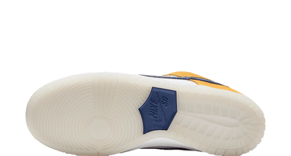 Nike

SB Dunk Low Laser Orange - MAILLOT DE FOOT PRO