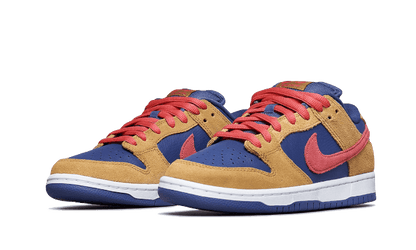 Nike

SB Dunk Low Reverse Papa Bear - MAILLOT DE FOOT PRO