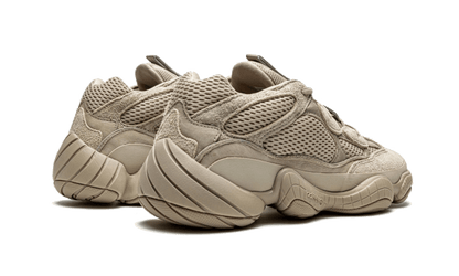 Adidas

Yeezy 500 Taupe Light - MAILLOT DE FOOT PRO