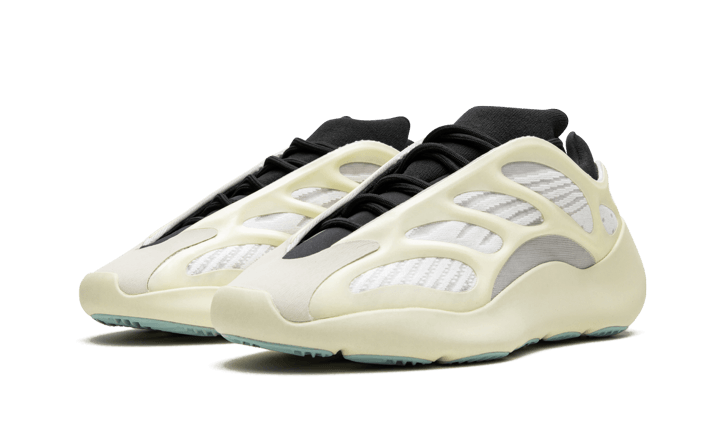 Adidas

Yeezy 700 V3 Azael - MAILLOT DE FOOT PRO